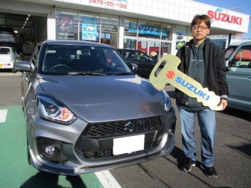 スイフトスポーツ納車させて頂きました。